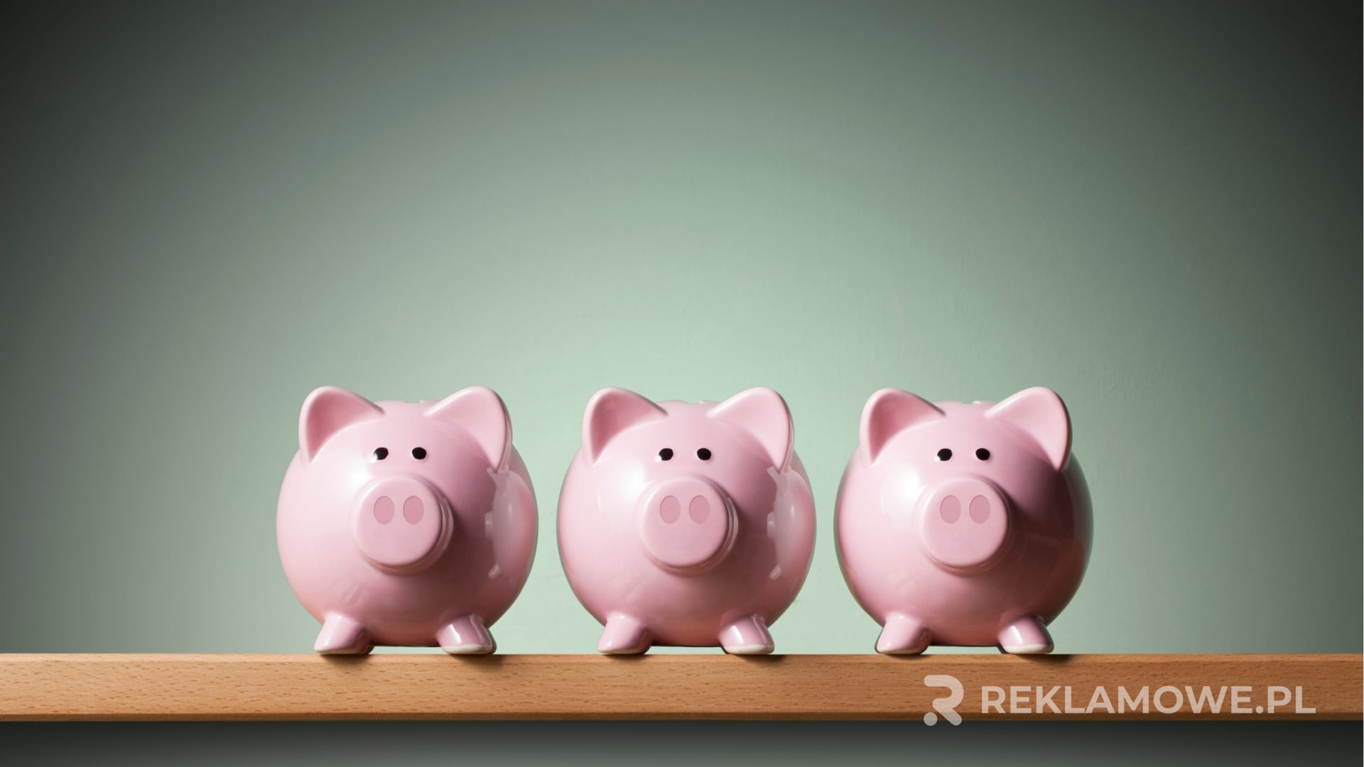 Zaangażowanie pracowników poprzez skarbonki reklamowe